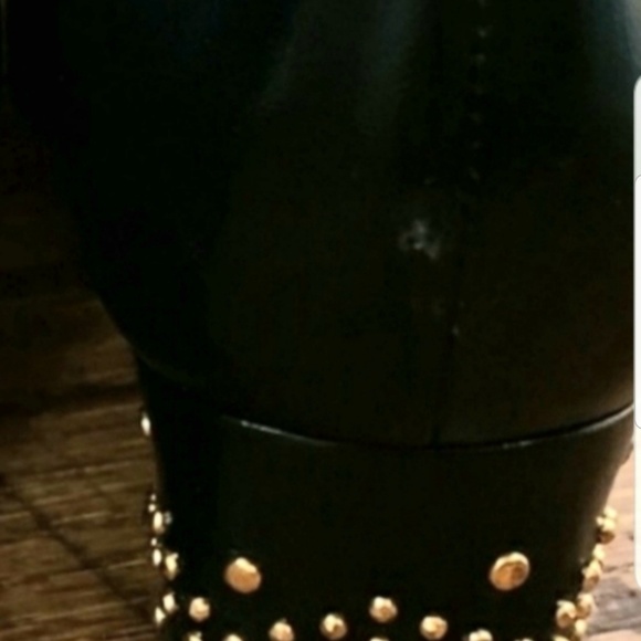 Heels - Picture 6 of 7